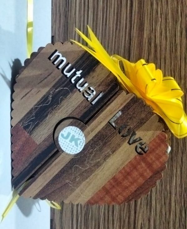 Mutual Love Perfume Wood Heart Shape Perfume | Decorating Perfume (Random Color)