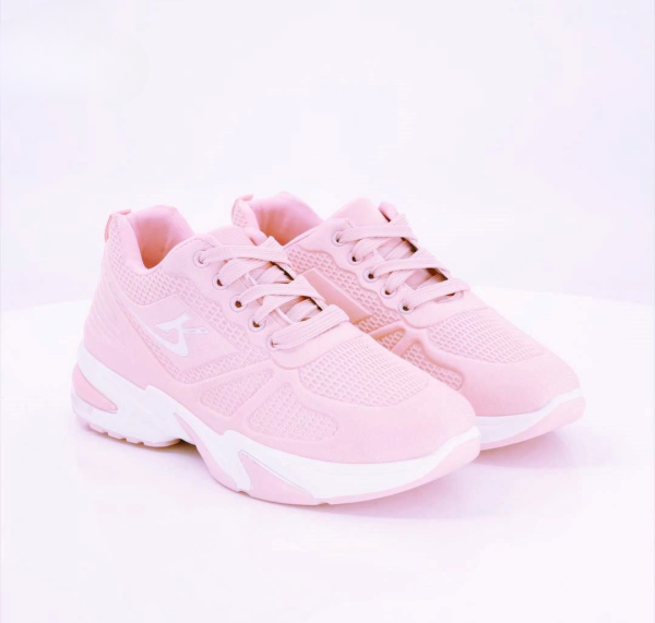 Kicks Women Chunky Sneakers